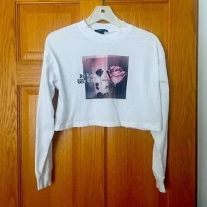 Forever 21 Long Sleeve Graphic Crop Tee